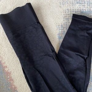 Stretchy fun leggings